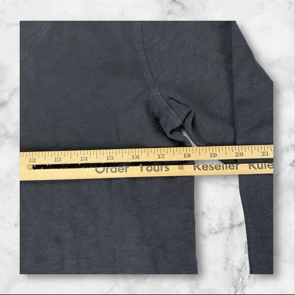 American Giant Premium Slub Tee Womens Large Black V-Neck Long Sleeve Top Preppy - Picture 6 of 16